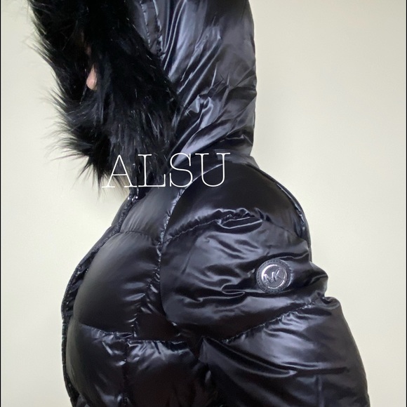 🎄 Santa’s Special 🎁 Michael Kors Faux-Fur Hooded Down Puffer Blac HO19 - Picture 5 of 14